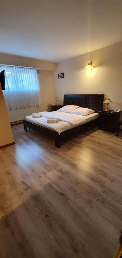 Hotel Leszczynski Konstantynów Łódzki Eksteriør bilde