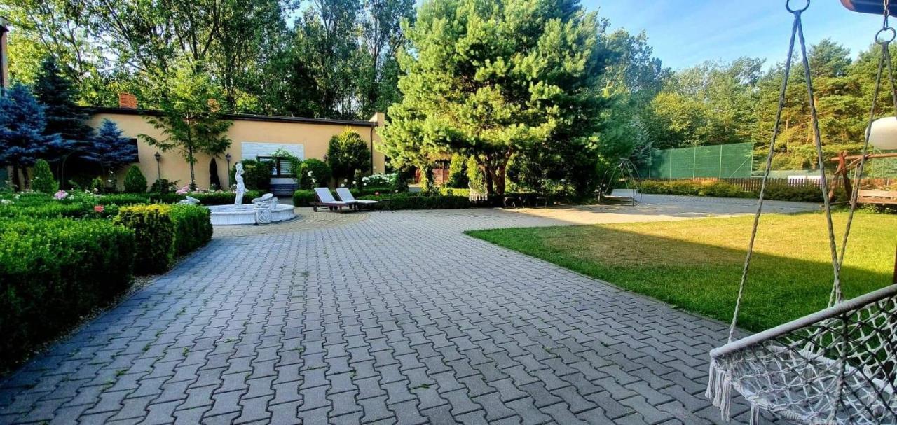Hotel Leszczynski Konstantynów Łódzki Eksteriør bilde