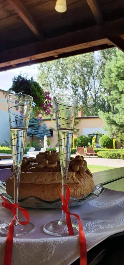 Hotel Leszczynski Konstantynów Łódzki Eksteriør bilde
